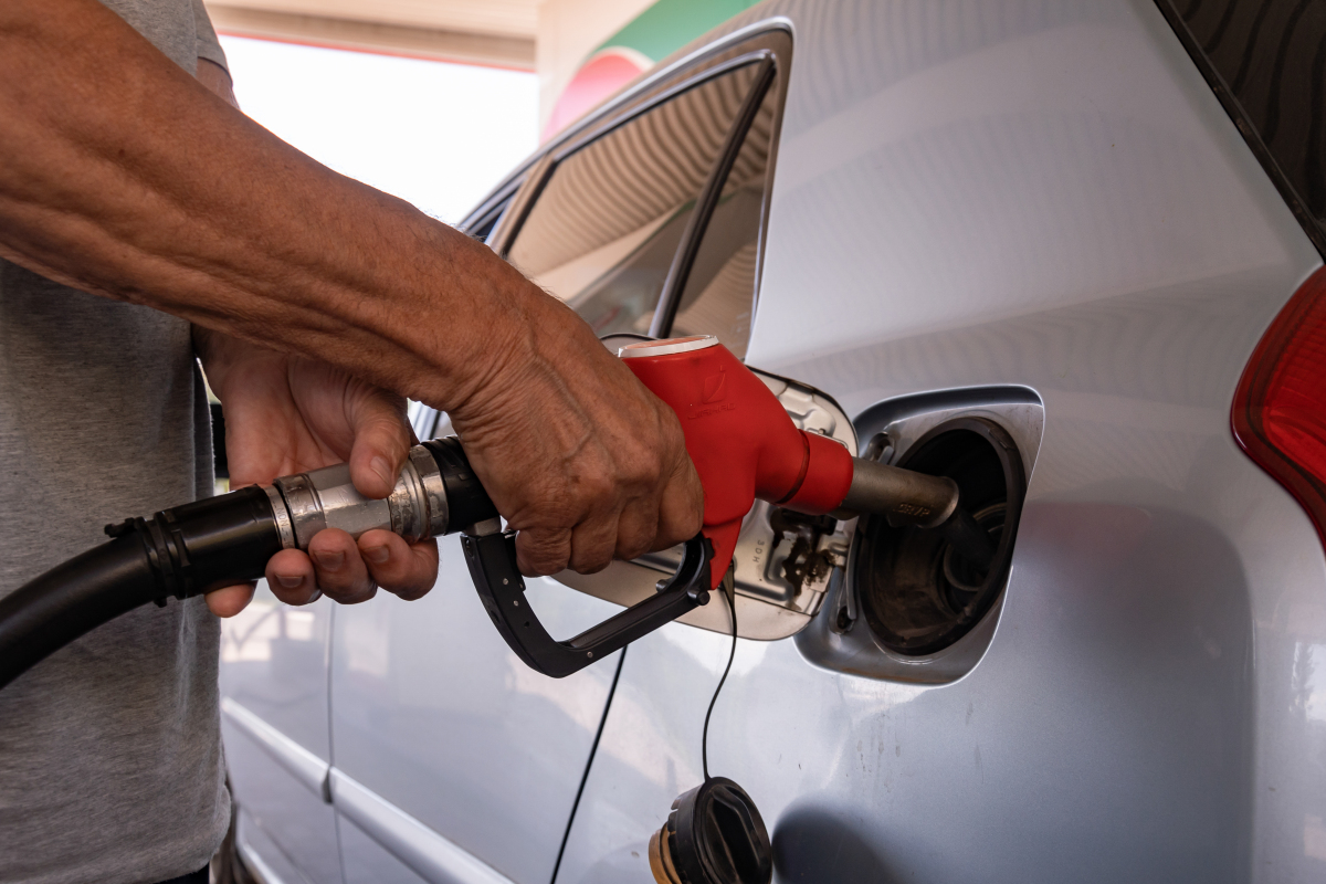 Vedomosti has learned about the measures being prepared by the government for the fuel market.