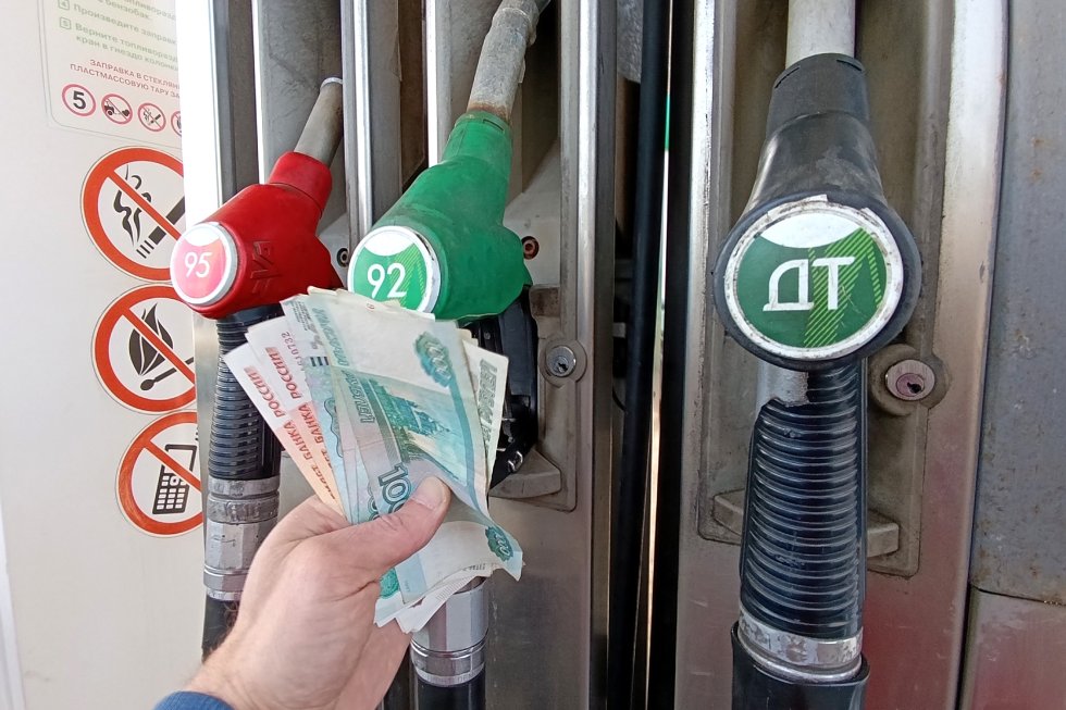 As of March, budget revenues will increase alongside payments to oil producers from the treasury. Will this affect gas station prices?